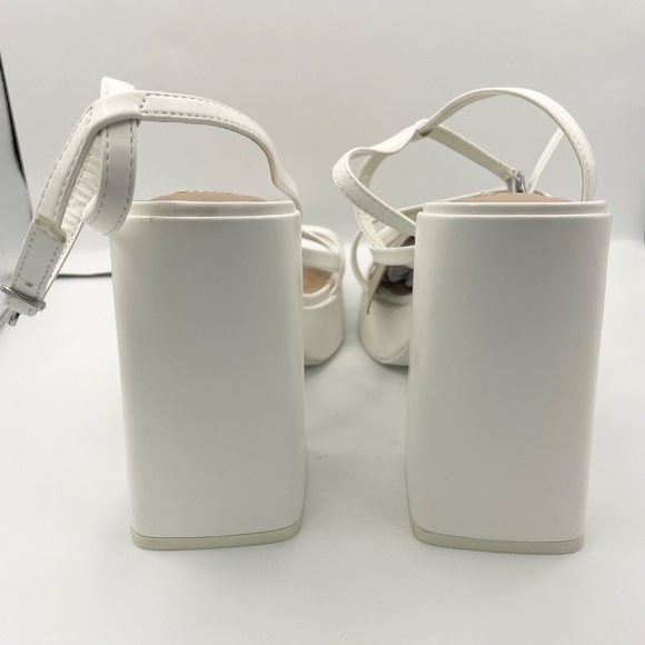 STEVE MADDEN affection strappy platform white sandals women’s Size 11M - Picture 6 of 9